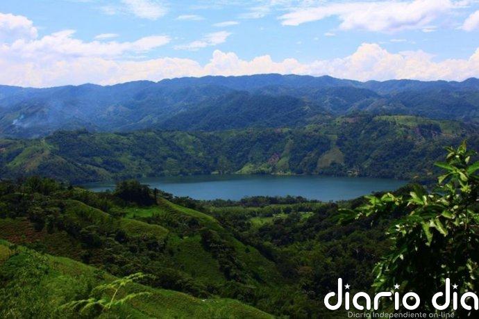 Colombia participa en la feria ornitológica Global Birdfair 2026 y reivindica su biodiversidad aviar