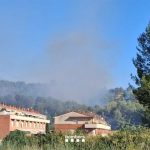 Controlado el incendio de Sant Vicenç de Castellet (Barcelona) que ha confinado una urbanización