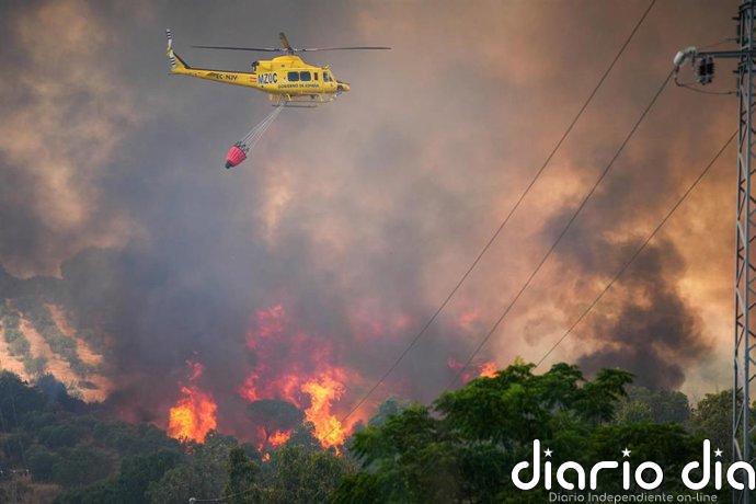 Controlado el incendio forestal en Beas de Granada que ha movilizado a ocho medios aéreos