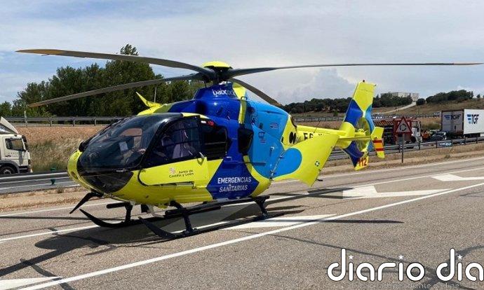 Cuatro personas heridas en el vuelco de un turismo en la A-231 en Cervatos de la Cueza (Palencia)