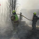 Cuatro personas rescatadas y 70 evacuadas preventivamente por un incendio en Peñíscola