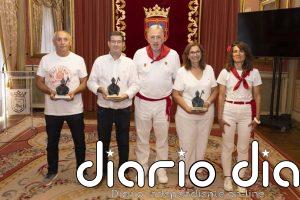 David Bordes Santamaría, recibe el San Fermín de Oro del XXIV Concurso Internacional de Fuegos Artificiales