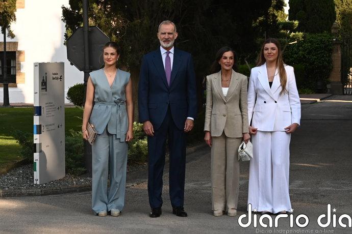De dónde son y cuánto cuestan los ‘looks’ que la Princesa Leonor y la Infanta Sofía han lucido en Zaragoza