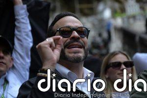 De la Espriella ordena detener el proceso de transición con el "gobierno corrupto" de Gustavo Petro en Colombia