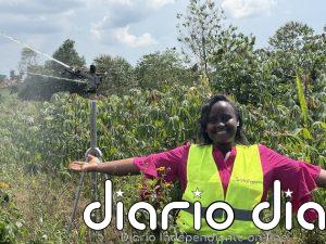 De los tomates podridos a la IA: Commonwealth premia a jóvenes de Uganda por combatir el hambre en África