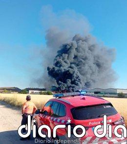 Declarado un incendio en una empresa de gestión de residuos en Cintruénigo