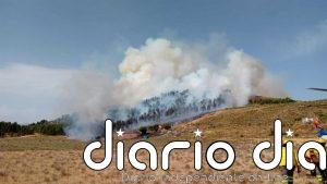 Declarado un incendio forestal en Laujar de Andarax (Almería) que moviliza a doce medios aéreos