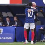 Deschamps: "El gesto de Mbappé me ha emocionado"