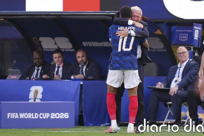 Deschamps: "El gesto de Mbappé me ha emocionado"