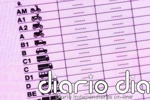 Descubiertas nueve personas usando medios electrónicos para copiar en los exámenes del permiso de conducir en Bizkaia