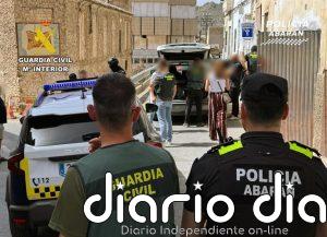 Desmantelan en Abarán un punto de venta de drogas al 'menudeo' regentado por un hombre y su hijo menor