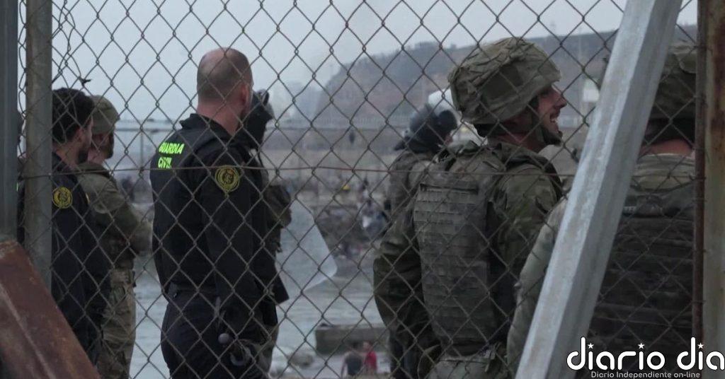 Despliegue militar sin precedentes en la playa del Tarajal