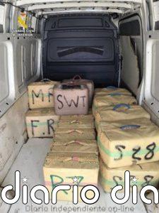 Detenido con 800 kilos de hachís en una embarcación recreativa en la Bahía de Cádiz