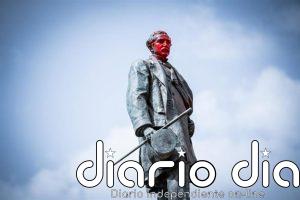 Detenido el presunto autor de las pintadas a la estatua de Marqués de Larios de Málaga