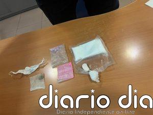 Detenido en Almería un varón con drogas ocultas en su ropa interior que iba en un coche con las luces apagadas