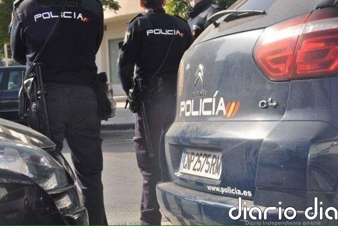 Detenido en Córdoba por robar un maletín y enseres de una furgoneta en el Campo de la Verdad