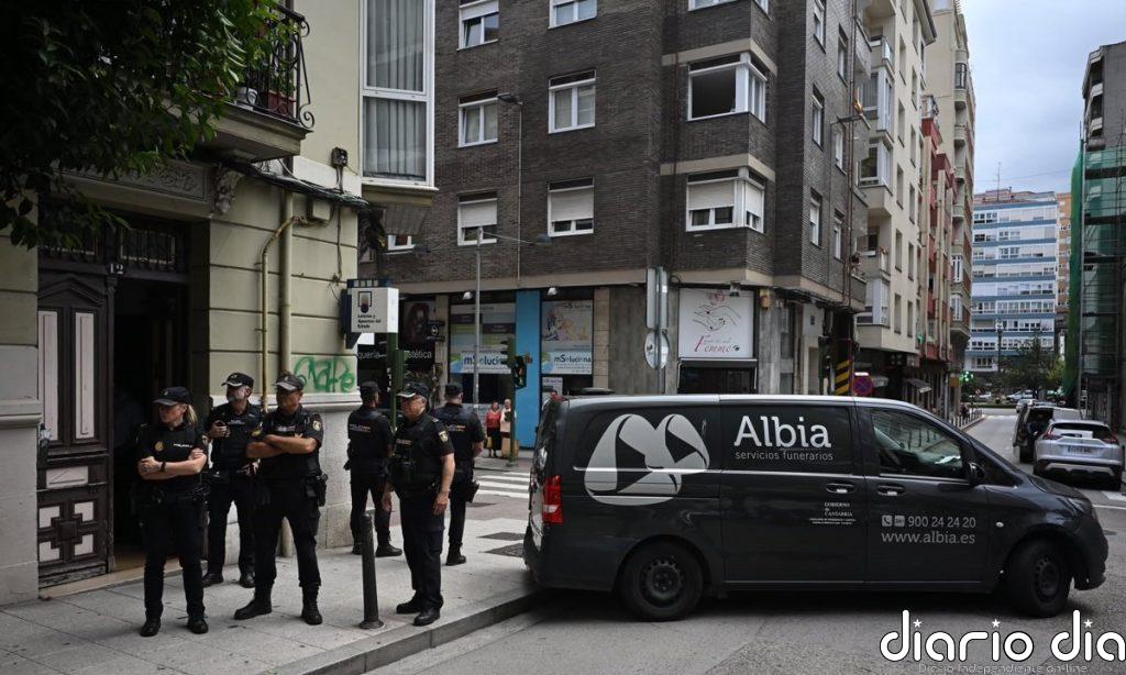 Detenido un hombre de 39 años por la muerte de su pareja de 27 en un piso de Perines en Santander