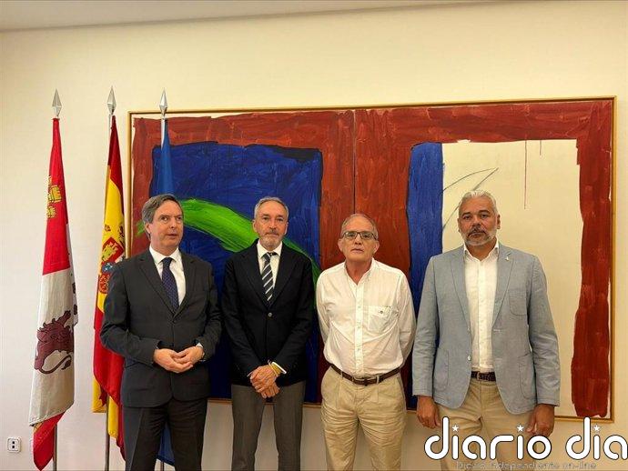 Díaz Pico apuesta por una etapa de "diálogo y colaboración" con las federaciones deportivas de CyL