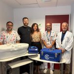 Donan dos 'cunas de abrazos' a las hospitales de Tenerife para humanizar el duelo perinatal