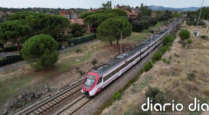 Dos incendios en el Corredor del Henares suspenden AV Madrid-Barcelona y afectan la circulación a Guadalajara