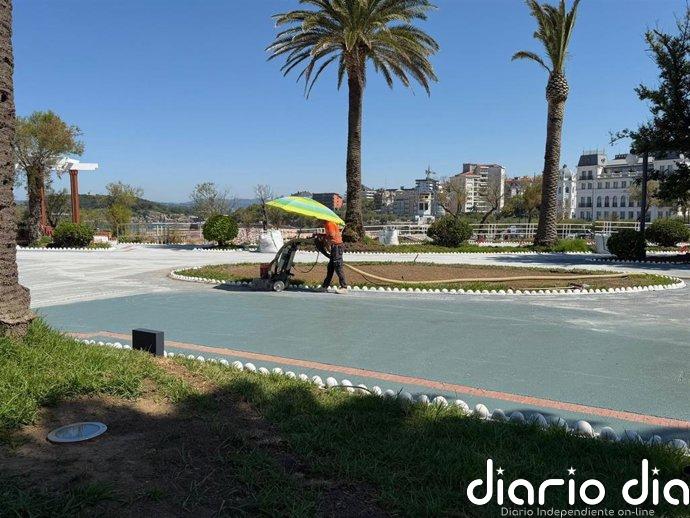 Duplica su coste la reforma de los Jardines de Piquío, que el Ayuntamiento espera abrir al público la próxima semana