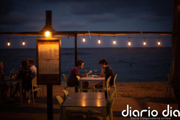 El 88% de los españoles mantendrá o elevará su prespuesto en restaurantes durante las vacaciones en agosto