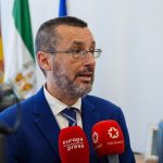 El alcalde de La Línea afirma que el acuerdo con Gibraltar ofrece "seguridad" a los trabajadores