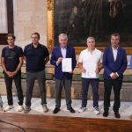 El alcalde de Sevilla y los sindicatos alcanzan un acuerdo para regular el teletrabajo en el Ayuntamiento