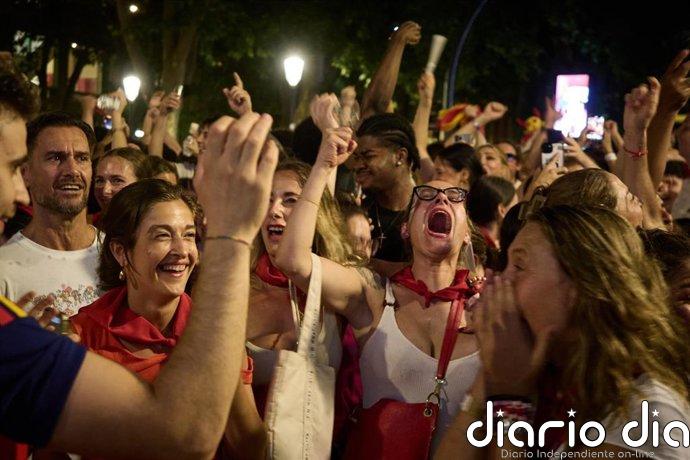 El Ayuntamiento de Salamanca refuerza la seguridad en el entorno de la Plaza Mayor para la final del Mundial de fútbol