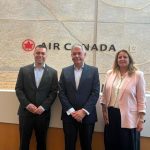 El Ayuntamiento defiende ante Air Canada la viabilidad de una conexión aérea directa entre Sevilla y Canadá