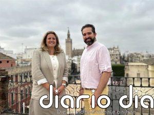 El Ayuntamiento recibe al representante de Sevilla en el encuentro internacional de Ciudades Creativas de Unesco