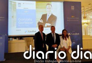 El CEO de CaixaBank destaca el "extraordinario" tejido industrial de Navarra y su "empuje empresarial"