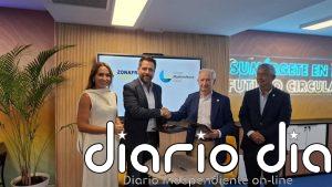 El Clúster Marítimo Naval de Cádiz traslada su sede al edificio Zona Base Incubazul de la Zona Franca