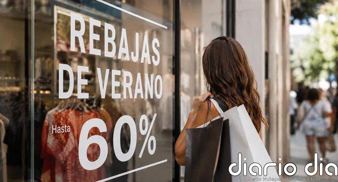 El comercio de moda prevé crecer entre un 3% y un 6% en las rebajas de verano, según Acotex