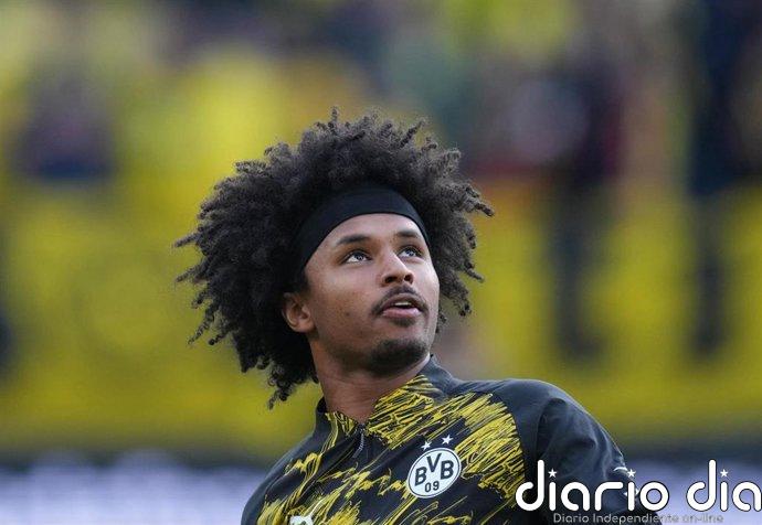 El Dortmund permite a Adeyemi negociar su salida