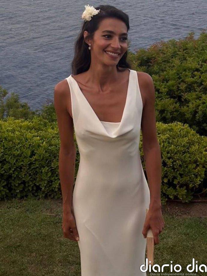El escote del segundo vestido de novia de Rocío Crusset: la clave de su impresionante look en Ibiza