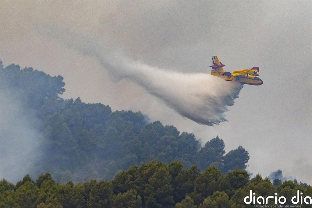 El fuego de la Vall d'Uixó (Castellón) quema 10.000 ha y se alza el confinamiento La Vilavella, Betxí y casi toda Onda