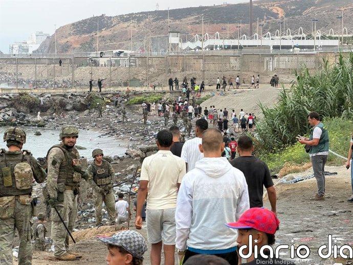 El Gobierno eleva a 37.500 los inmigrantes que han regresado a Marruecos desde Ceuta