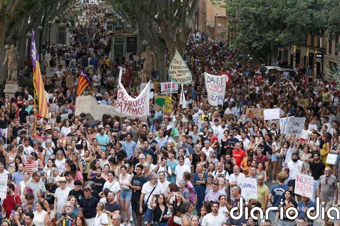 El Gobierno pedirá explicaciones por las actuaciones "inaceptables" en la marcha contra el turismo masivo en Palma