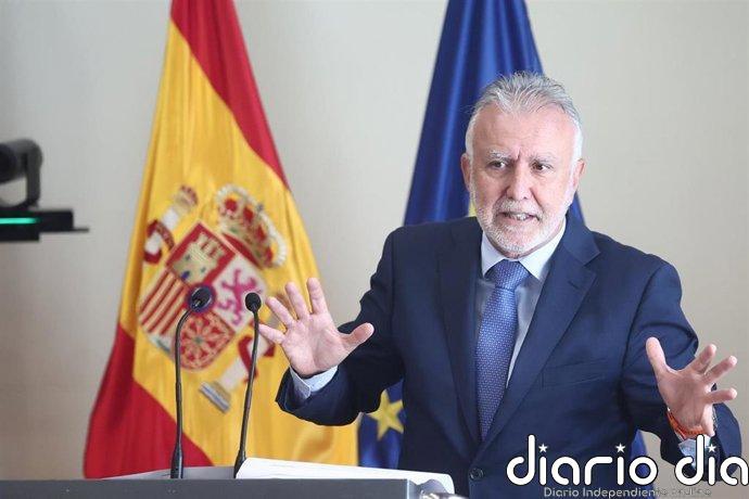 El Gobierno subraya que aplicará convenios migratorios con Marruecos para devolver a los migrantes que llegan a Ceuta