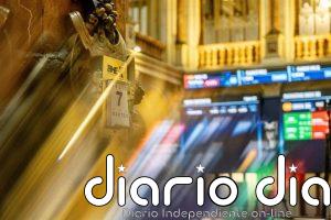 El Ibex 35 espera al BCE con un descenso del 0,69% en la media sesión, hasta los 19.435 puntos