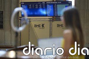 El Ibex 35 marca máximos de 19.700 puntos tras abrir con un alza del 0,2%, con el crudo en 72 dólares