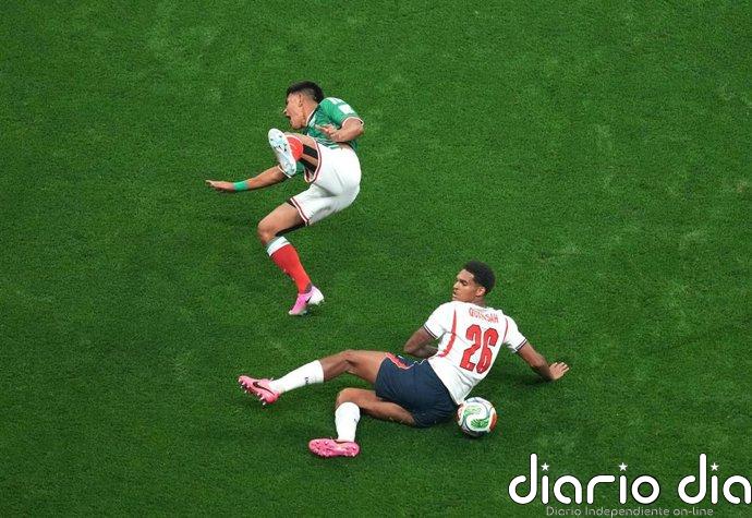 El inglés Quansah, sancionado dos partidos por su roja contra México