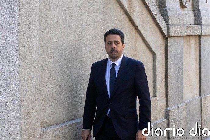 El juez cita como testigos el 15 de julio a los excargos de la Fiscalía que se reunieron con Leire Díez