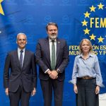 El Ministerio de Juventud y la FEMP desarrollarán iniciativas conjuntas contra la pobreza infantil
