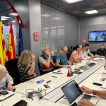 El operativo de extinción logra frenar el avance del incendio de Orés (Zaragoza) y mantiene estable el perímetro