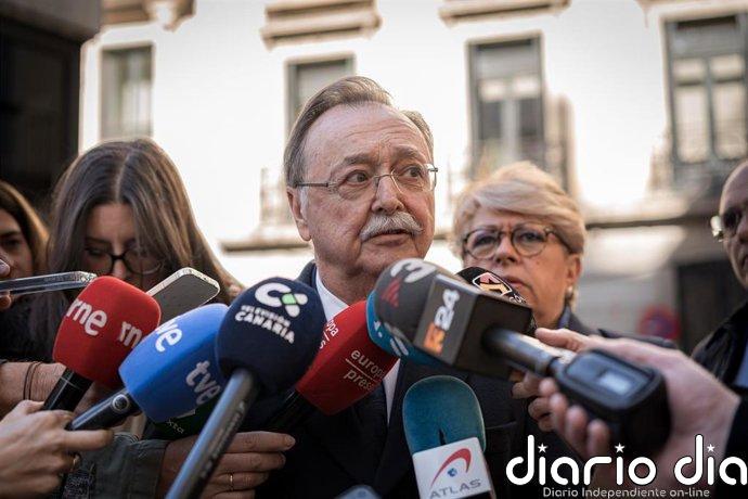 El presidente de Ceuta reprocha al Gobierno una respuesta "tardía e insuficiente" a la entrada masiva desde Marruecos