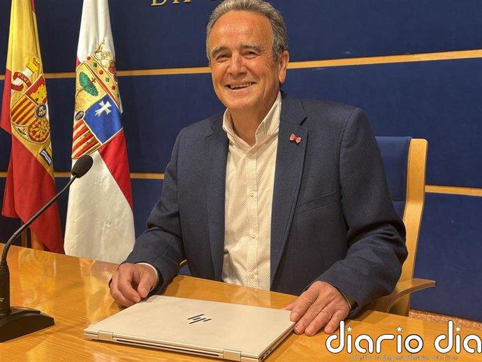 El presidente de la DPZ reitera a Chueca que no se inmiscuya en la gestión de la plaza de toros