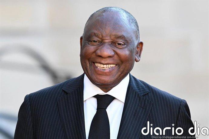 El presidente de Sudáfrica logra frenar la investigación que podría suponer su destitución