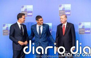 El revólver personalizado que Erdogan regaló a Sánchez, en manos de Interior para ser inutilizado